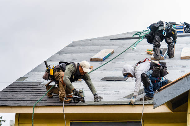 Professional Metal Roofing technician working in Hankins, NY